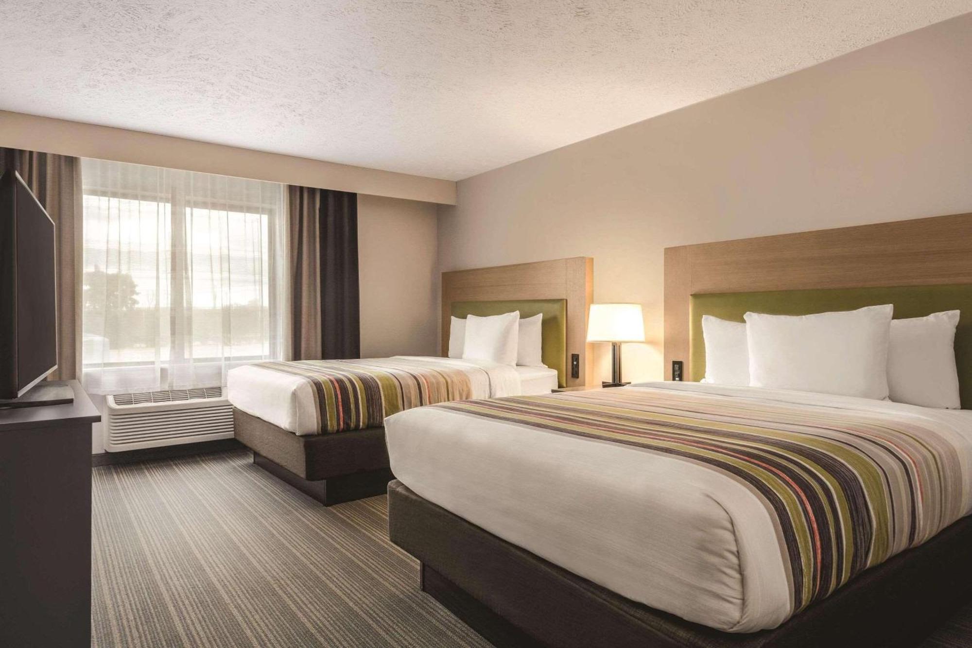Country Inn & Suites By Radisson, Erie, Pa Kearsarge Kültér fotó